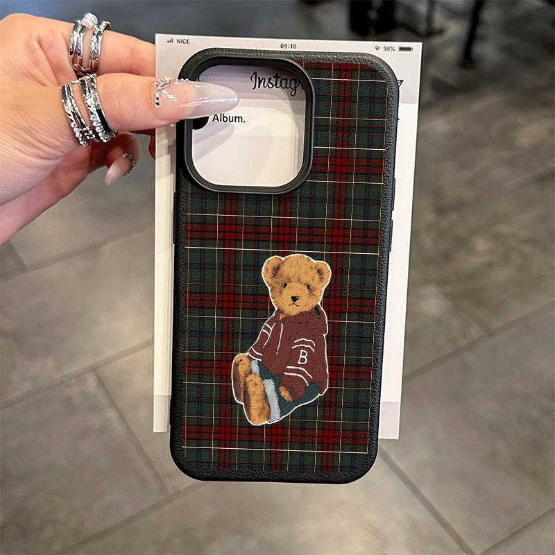 Leatherwork Drawing - Grid Retro Teddy Bear Pattern Lychee