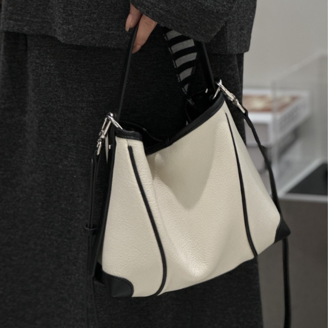 2025 Autumn Winter Women Genui - Unique Leather Work 评论和价格